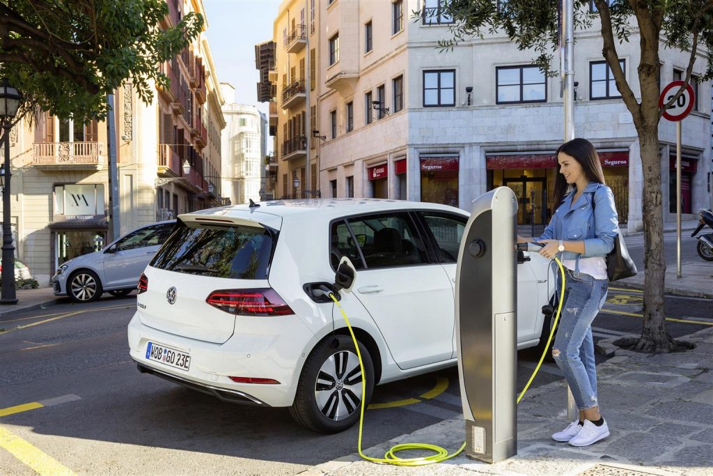 nuova auto elettrica volkswagen