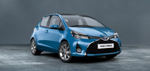 la nuova toyota yaris ibrida disponibile col noleggio a lungo termine