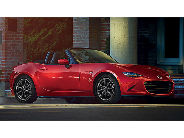 Una delle migliori auto sportive per giovani, la Mazda Mx-5