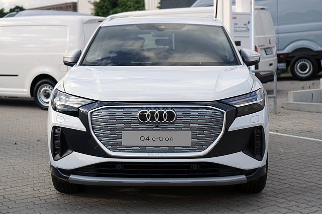 audi q4 e-tron frontale